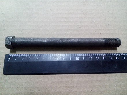 Болт дифференциала Т-150  125.72.132