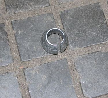 СУХАРЬ ШПИЛЬКИ РЫЧАГА ПОВ. КУЛАКА 469-2304101