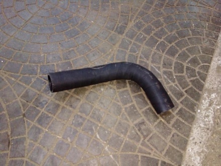 Шланг радиатора (изогнутый)  55А-1301012