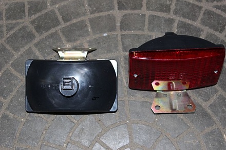 ФОНАРЬ ЗАДН. ПРОТИВОТУМ. КРАСН. Хантер 39093-3716010