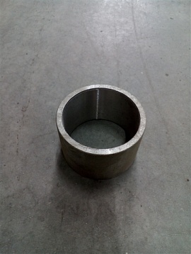 Втулка 40М-12-383