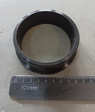 Втулка косилки большая пластик. несущая  8245-036-010-291 