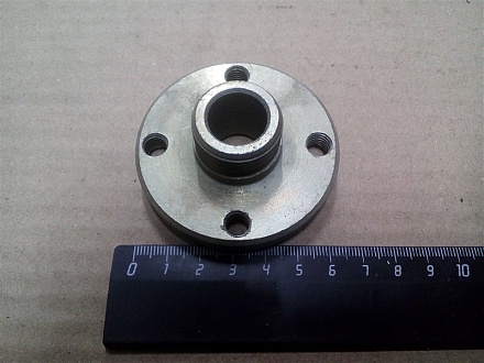 СТУПИЦА ПОМПЫ 100л.с. под гидромуфту 421-1307024