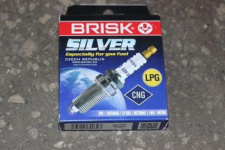 Свеча зажигания BRISK SILVER  LR 17 YS   дв.406,409 газ-бензин