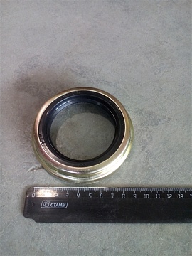 Сальник перед. ступ. ГАЗ-53,3307 в обойме (ИП Шатунов В.П. г.Чайковск), 51.1-3103035-22