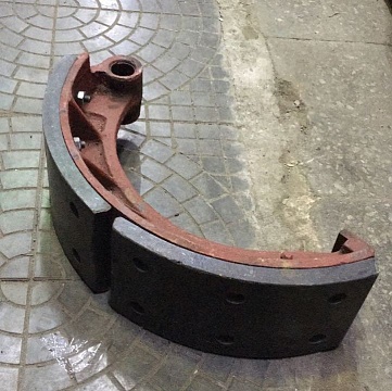 Колодка тормозная К-700  700.23.00.060/070