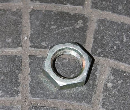 ГАЙКА РУЛЕВОЙ СОШКИ М22х1,5 352217-П29