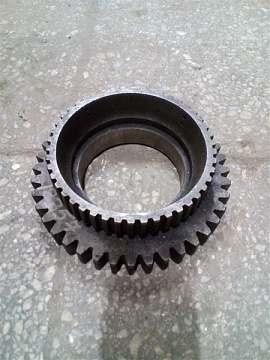Шестерня Т-150  151.37.109-1  ведомая гидромуфты (Z=46/40)