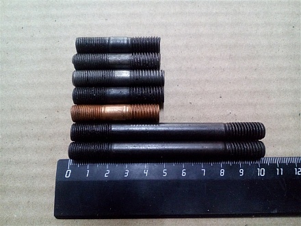 ШПИЛЬКА КОЛЛЕКТОРА УАЗ