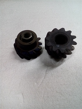 ШЕСТЕРНЯ ПРИВОДА МАСЛОНАСОСА ВЕДУЩАЯ 409,514 дв. 406-1011216-10