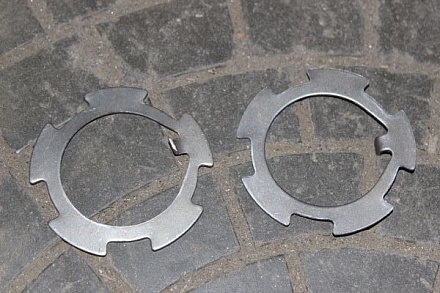 ШАЙБА СТУПИЦЫ ЗАМОЧНАЯ 69-2401055