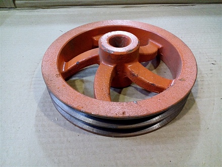 Шкив КСФ-2,1 ведущий  (2-х руч) КЗНМ 11.103 (230мм)