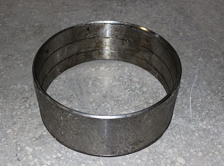 Втулка полурамы К-700/701  700А.28.02.079