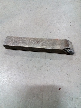 Резец проходной прямой 25х16х140 Т5К10