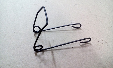 Пружина отжимного рычага Т-150  150.21.210