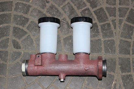 ЦИЛИНДР ГЛАВ. ТОРМОЗ. БЕЗ  АПИ. УАЗ-469 (2 бачка) 3151-3505010