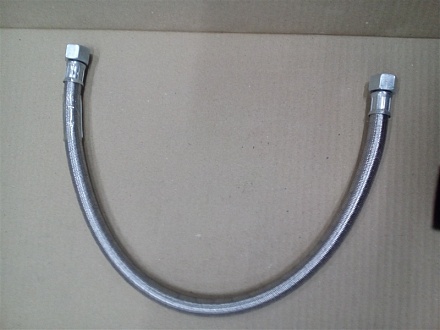 Шланг тормозной для Камаза 6520 перед (65 см) бронир. (гайка/гайка) 6520-3506060 (Автомагнат)