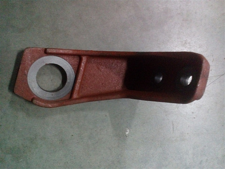 Кронштейн креп. кабины правый (без отверстия)  МТЗ 80-6702069 (аналог)