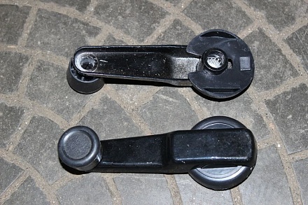 РУЧКА СТЕКЛОПОД. метал. 3741-6104060