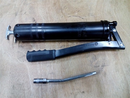 Шприц рычажно-плунжерный 400 мл БЕЛАК