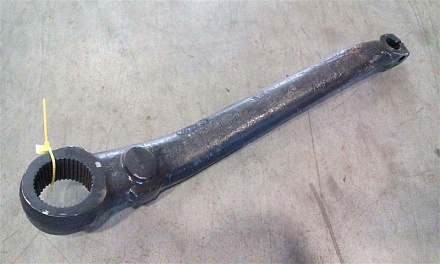 Рычаг подъемный правый Т-151  150.56.152А