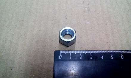 ГАЙКА ШПИЛЬКИ ГОЛ.БЛОКА на 11 292798-П8