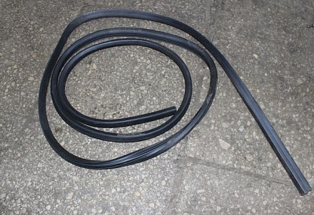 УПЛОТНИТЕЛЬ ЛОБ. СТЕКЛА 469 469-5206050