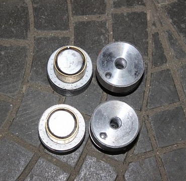 ШКВОРЕНЬ УАЗ В СБОРЕ (с/обр) (комп.-4 шт) 452-2304019