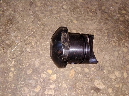 Вкладыш  55-33-064 (полукруглый паз)