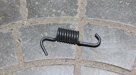 ПРУЖИНА СТЯЖНАЯ РУЧНИКА 69-3507048