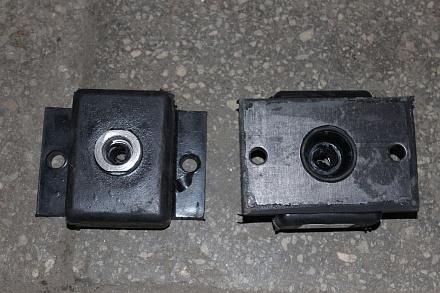 Амортизатор КПП  АКСС-220М К-700  700.00.17.170