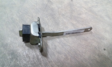 Ограничитель двери ГАЗель (ГАЗ), 3302-6106082