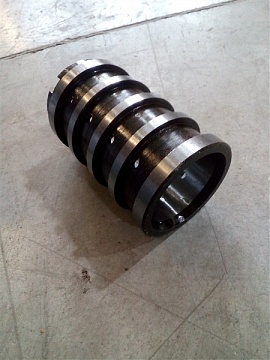 Втулка распределителя Т-150  150.37.146