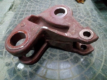 Рычаг правый 700А.46.28.046