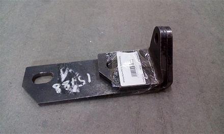 КРОНШТЕЙН КРЕПЛ. ГЕНЕРАТОРА 451-3701058/59