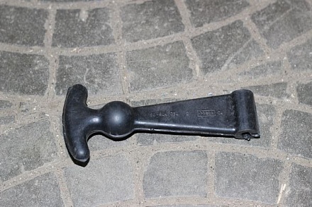 ЗАМОК КАПОТА 452 66-8407034