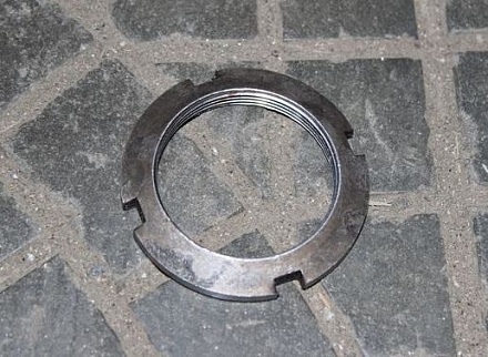 ГАЙКА ПЕРВИЧНОГО ВАЛА 451-1701036