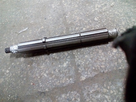 Вал промежуточный Т-25  А25.37.301(045) (370мм)