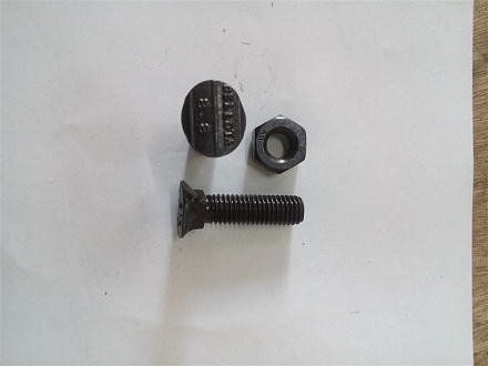 Болт лемешный М10x40 овал. голов. и квадрат. подгол. c гайкой (8,8) Bellota (1199O)