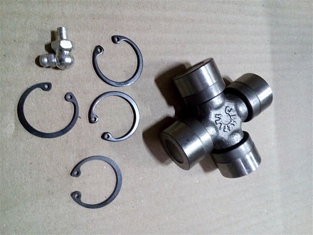 Крестовина кардана с/х К-016