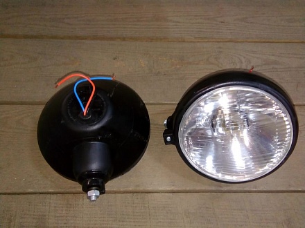 Фара передняя МТЗ  (пластм.)  ФГ-305П  (ан. ФГ-16П)