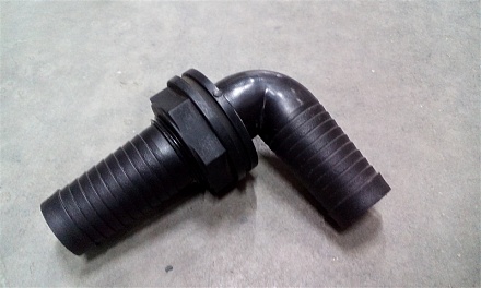 Фитинг угловой проходной с прокладкой и гайкой ф25