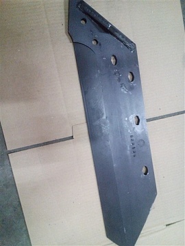 Лемех правый KUHN Марафон (622136) (PROMIS) болт 14*35; 12*35