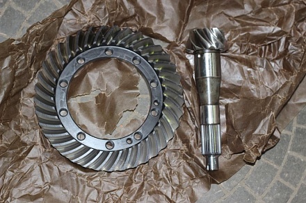 ГЛАВНАЯ ПАРА Хантер 37/9 зуб. (бенз) 3160.3-2402020-10