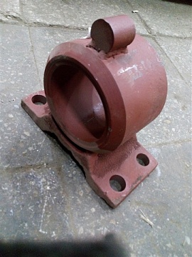 Опора 700А.46.28.530 СБ правая (завод)