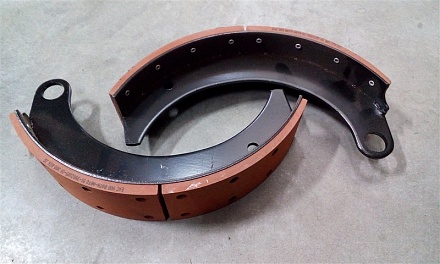 Колодка тормозная перед. ГАЗ-3307, зад. ГАЗ-66 (ГАЗ), 4301-3501090