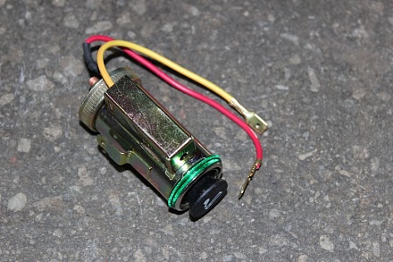 ПРИКУРИВАТЕЛЬ в сборе