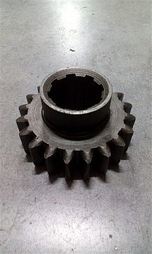 Шестерня Т-150  155.37.237 вала ходоум. z=20