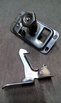 Замок капота ГАЗель в сб. (Россия)