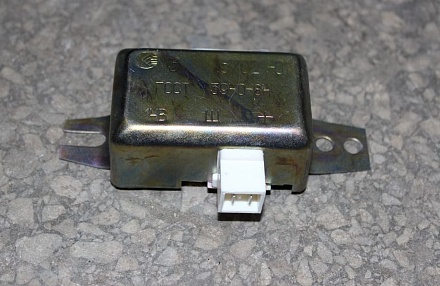 Реле регулятор УАЗ, ГАЗ  13.3702 металл 13.3702 ( 773.3702)